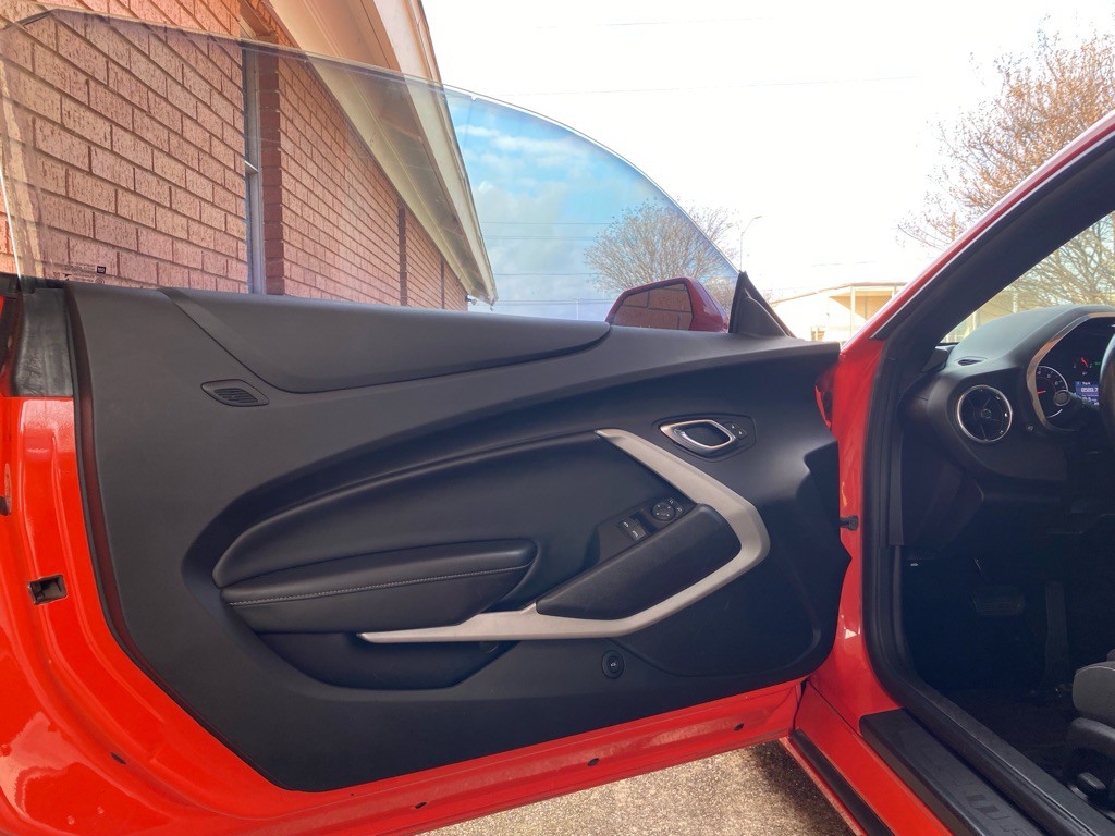 2019 Chevrolet Camaro Image 8