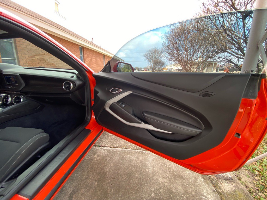 2019 Chevrolet Camaro Image 12