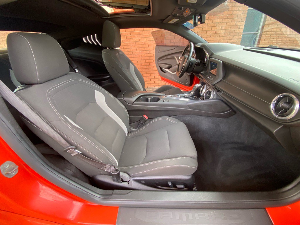 2019 Chevrolet Camaro Image 13