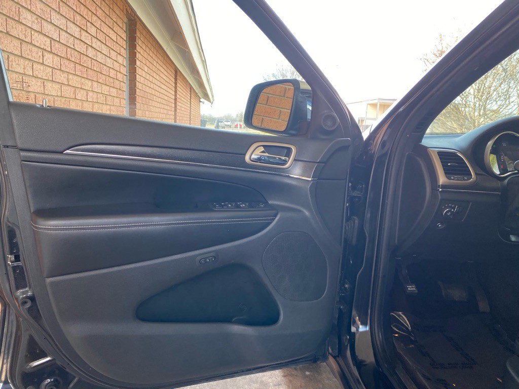 2015 Jeep Grand Cherokee Image 8