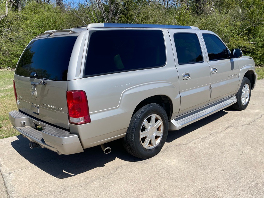 2006 Cadillac Escalade Image 4