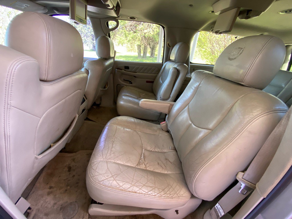 2006 Cadillac Escalade Image 11