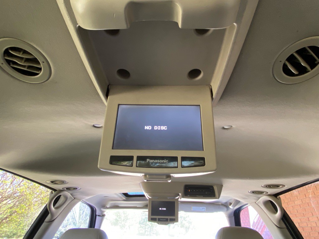 2006 Cadillac Escalade Image 16