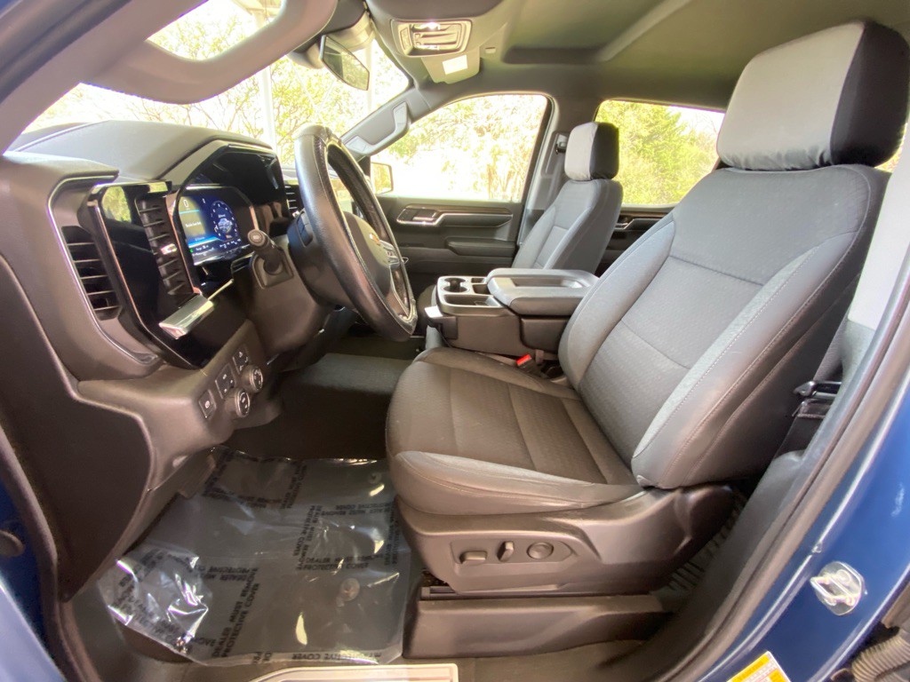 2024 Chevrolet Silverado 1500 Image 9