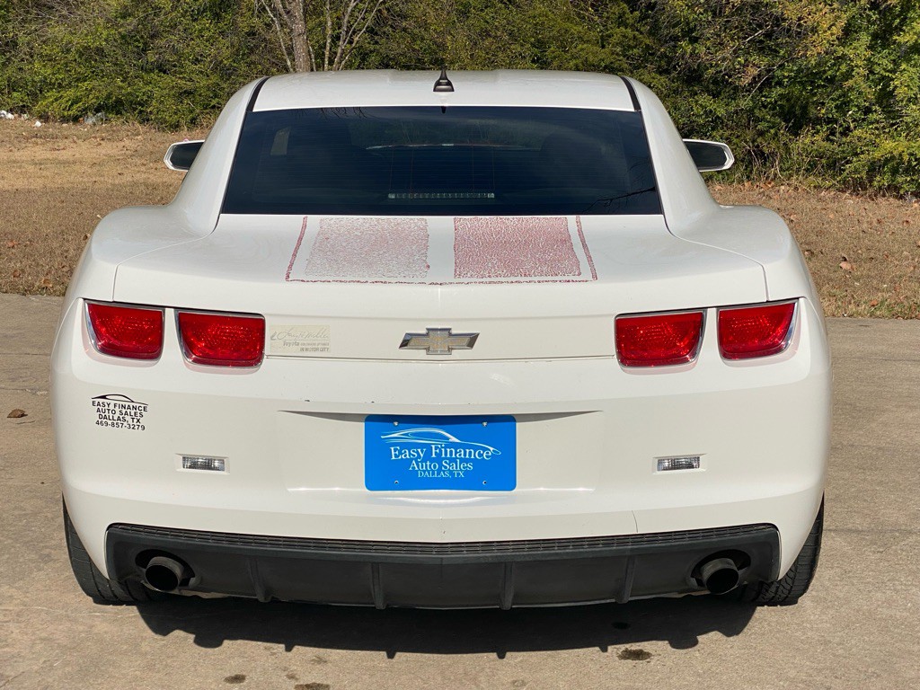 2011 Chevrolet Camaro Image 5