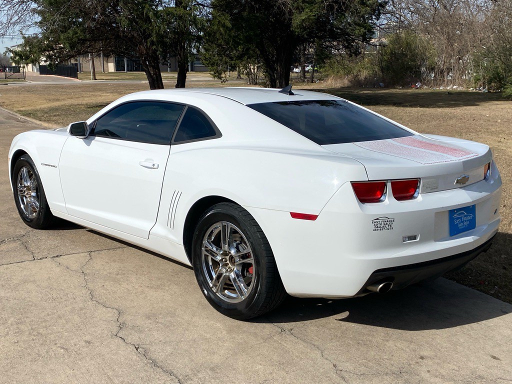 2011 Chevrolet Camaro Image 6