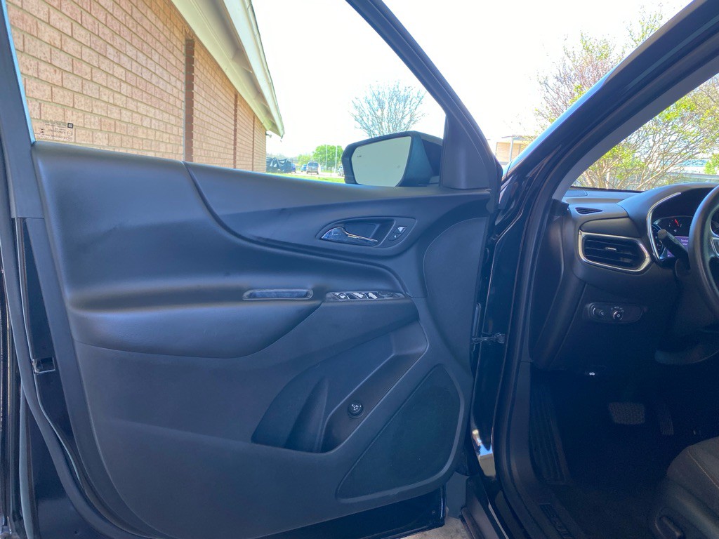 2019 Chevrolet Equinox Image 8