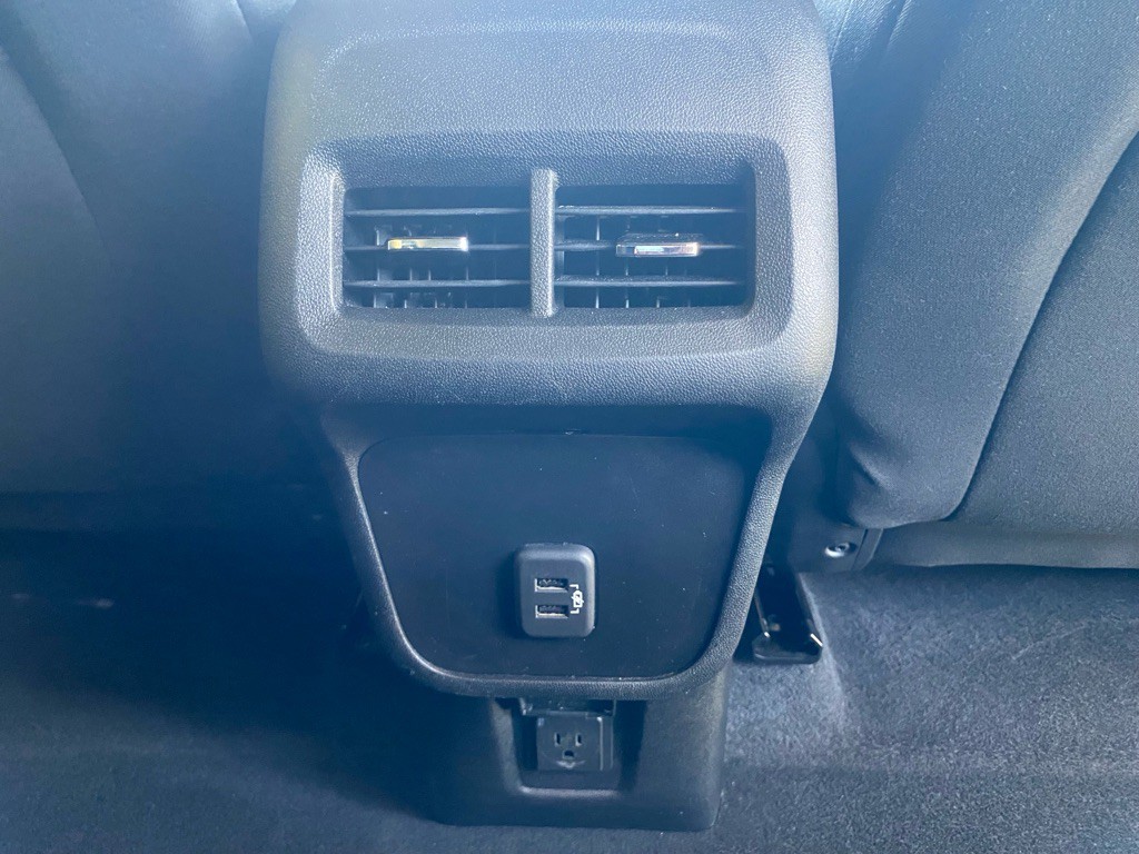 2019 Chevrolet Equinox Image 12