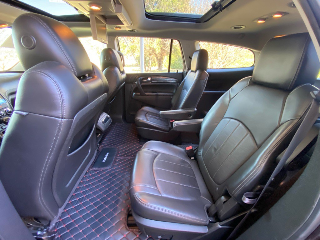 2015 Buick Enclave Image 17
