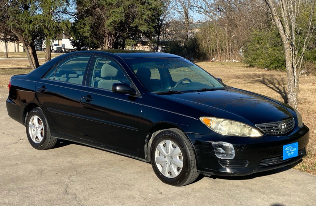 2005 Toyota Camry Image 3