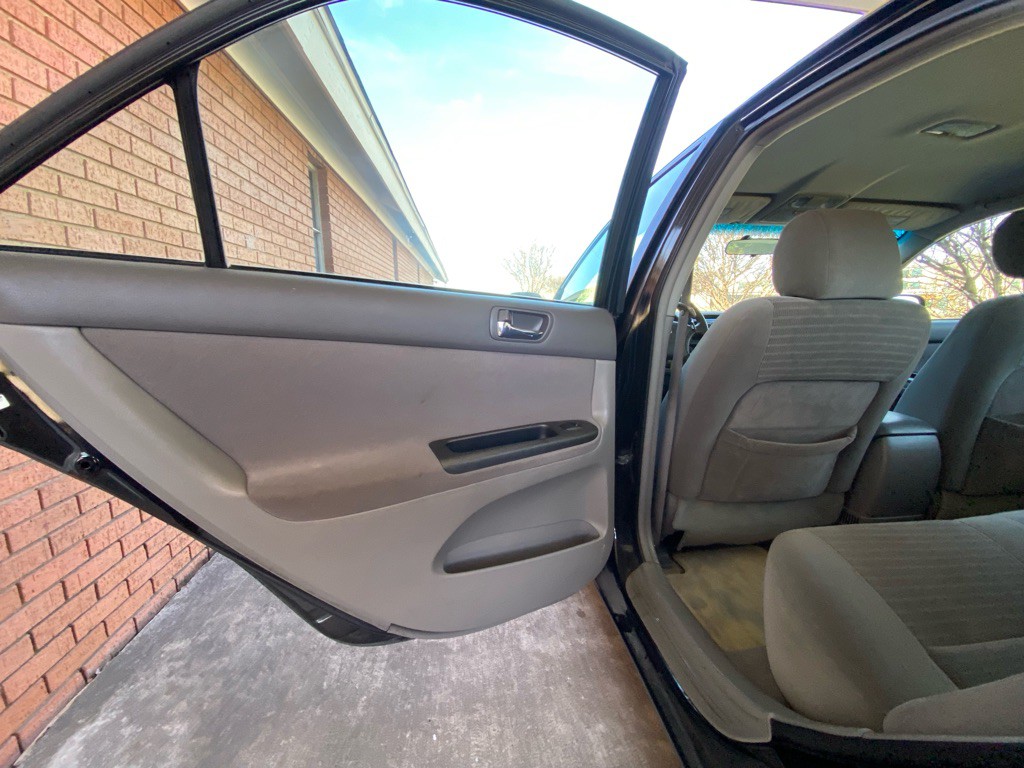 2005 Toyota Camry Image 10