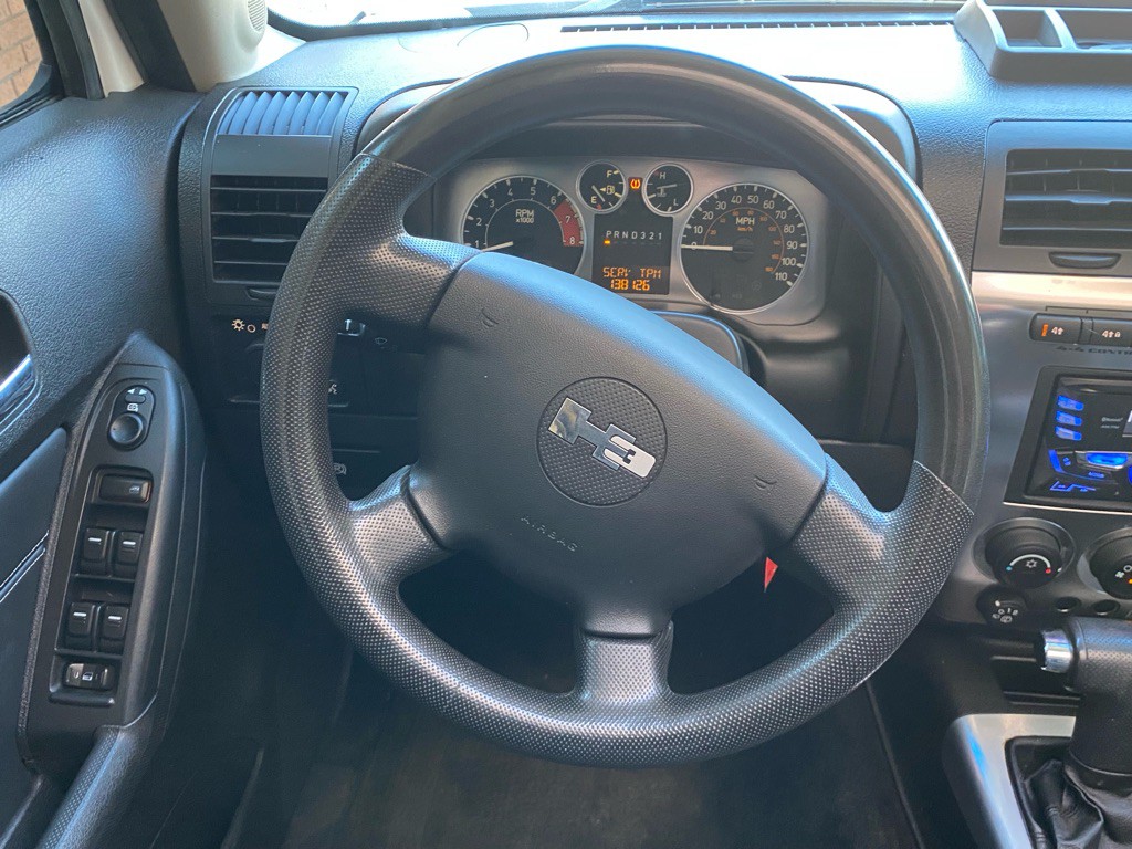 2008 HUMMER H3 Image 15
