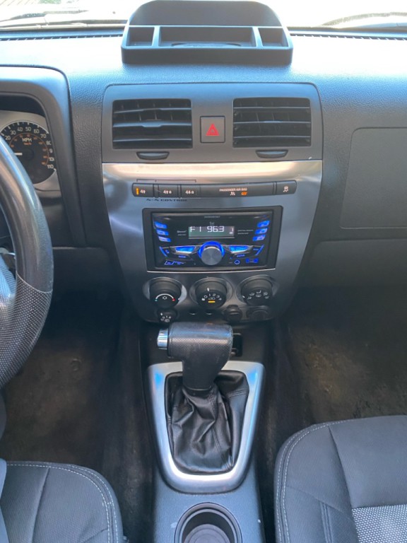 2008 HUMMER H3 Image 16