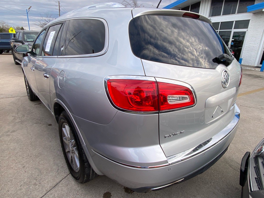 2015 Buick Enclave Image 3