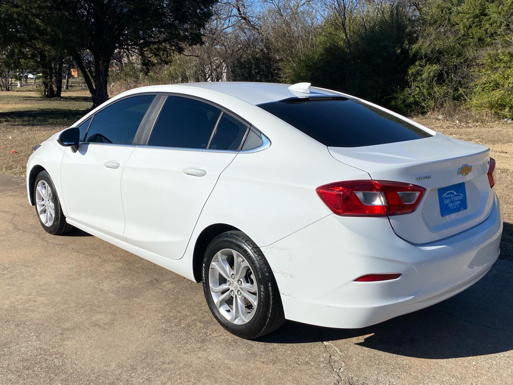 2019 Chevrolet Cruze Image 5
