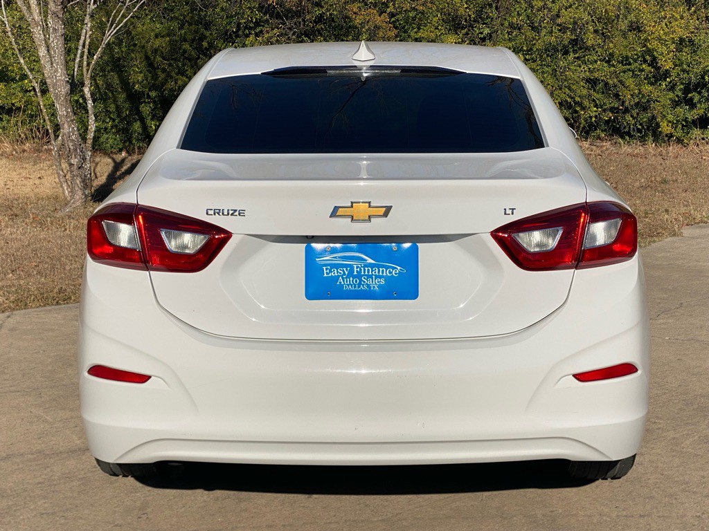 2019 Chevrolet Cruze Image 6
