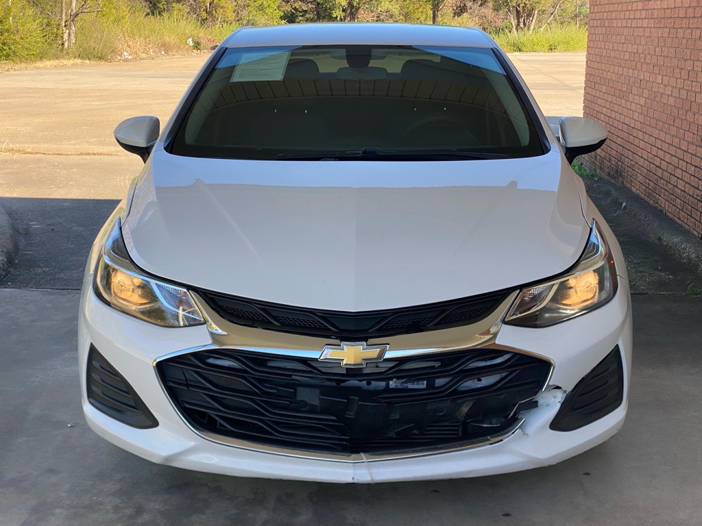 2019 Chevrolet Cruze Image 8