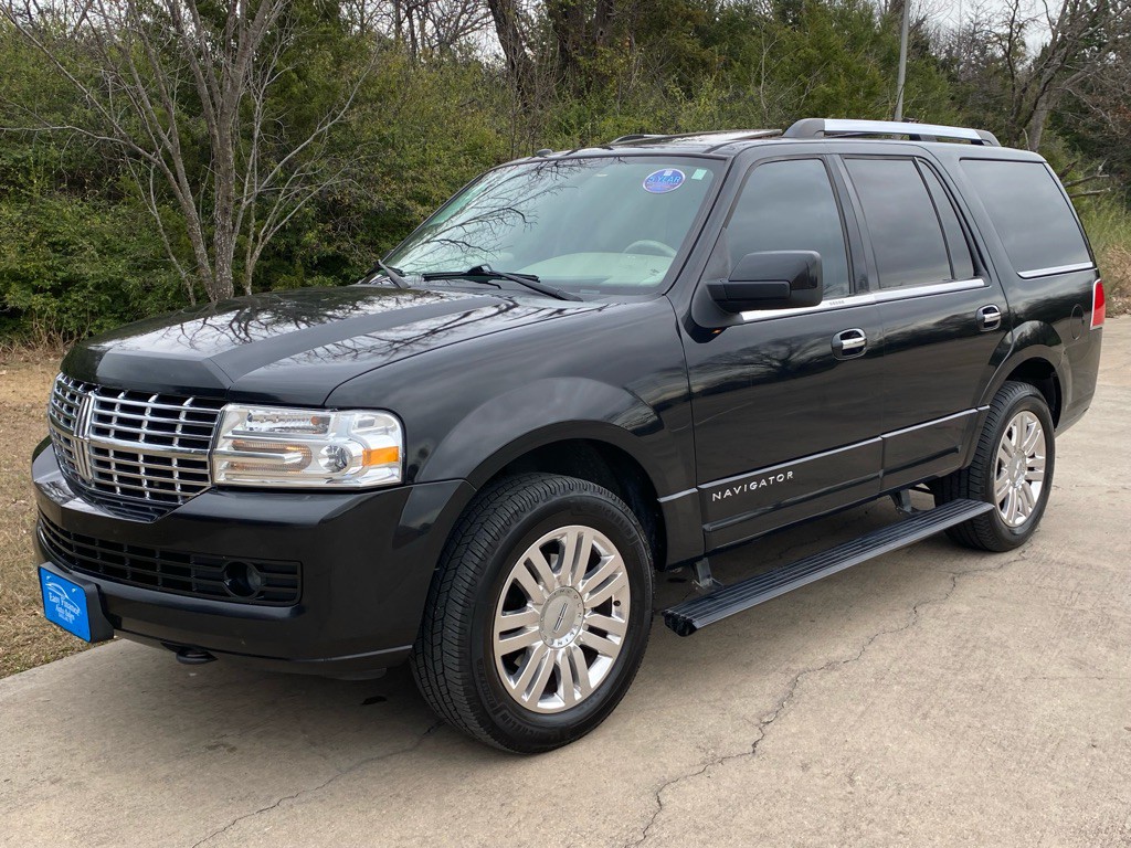 2012 Lincoln Navigator Image 3