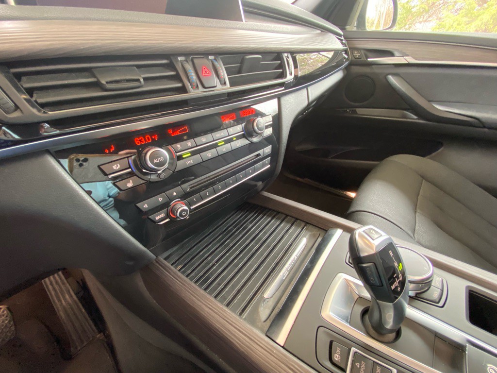 2018 BMW X5 Image 16