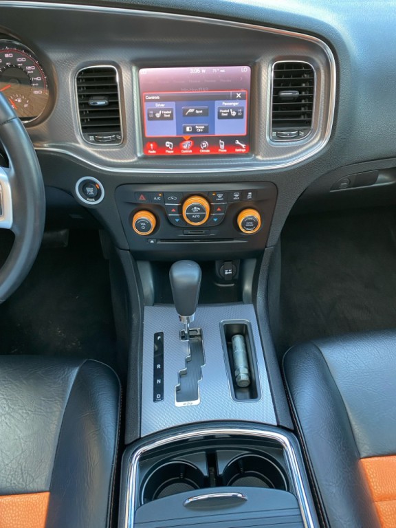 2014 Dodge Charger Image 15