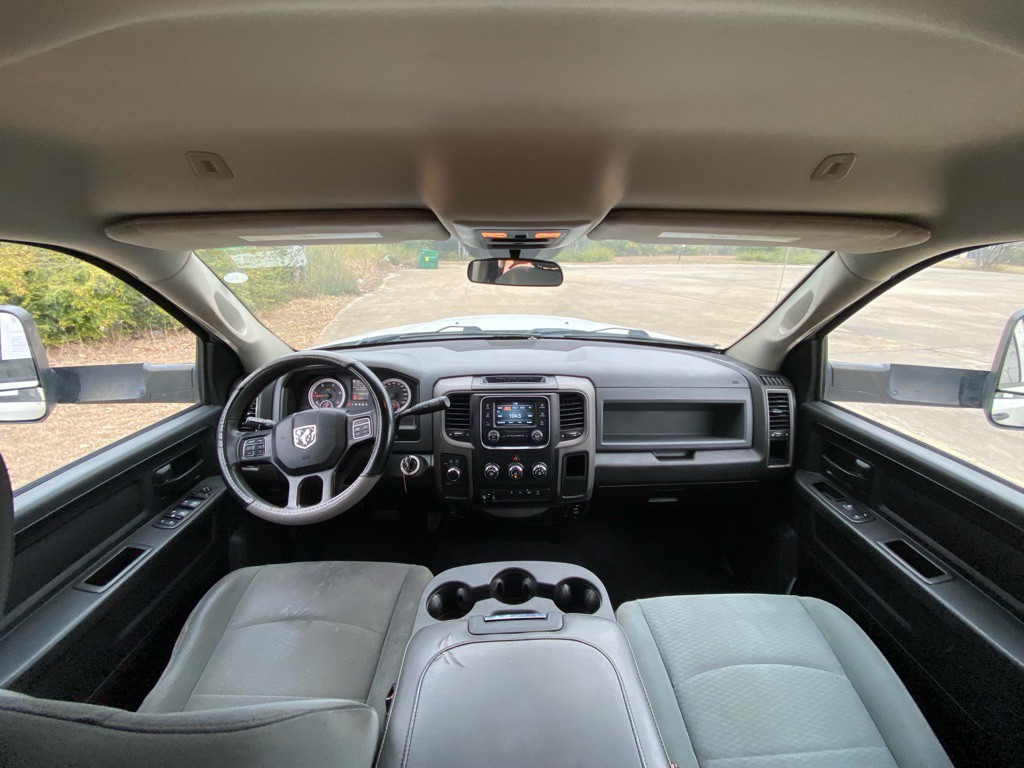 2018 RAM 3500 Image 15