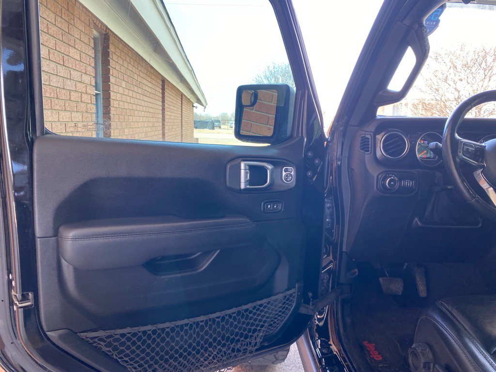 2019 Jeep Wrangler Image 8