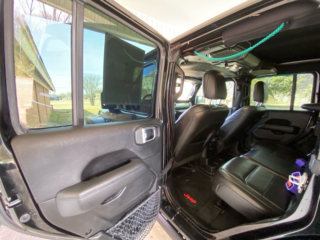 2019 Jeep Wrangler Image 11