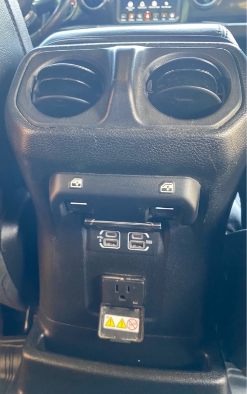 2019 Jeep Wrangler Image 13