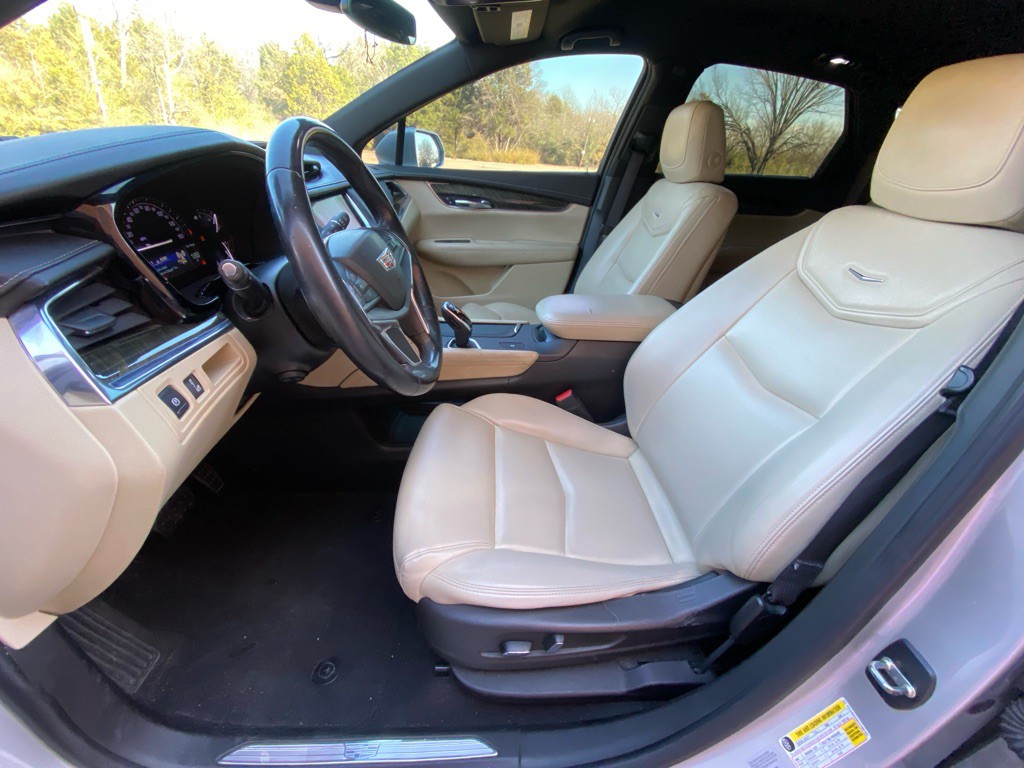 2017 Cadillac XT5 Image 9