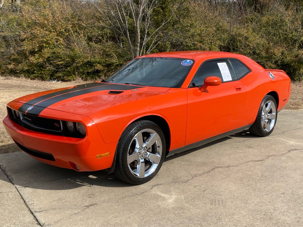 2010 Dodge Challenger Image 3