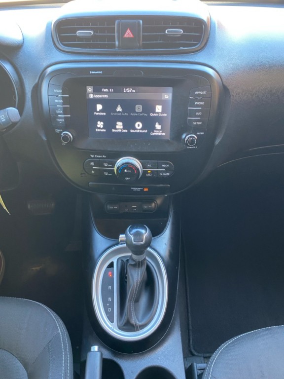 2018 Kia Soul Image 17