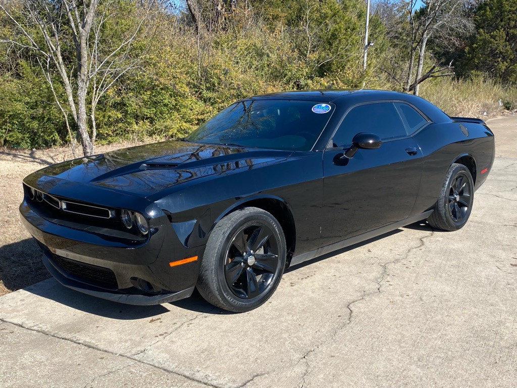 2019 Dodge Challenger Image 3