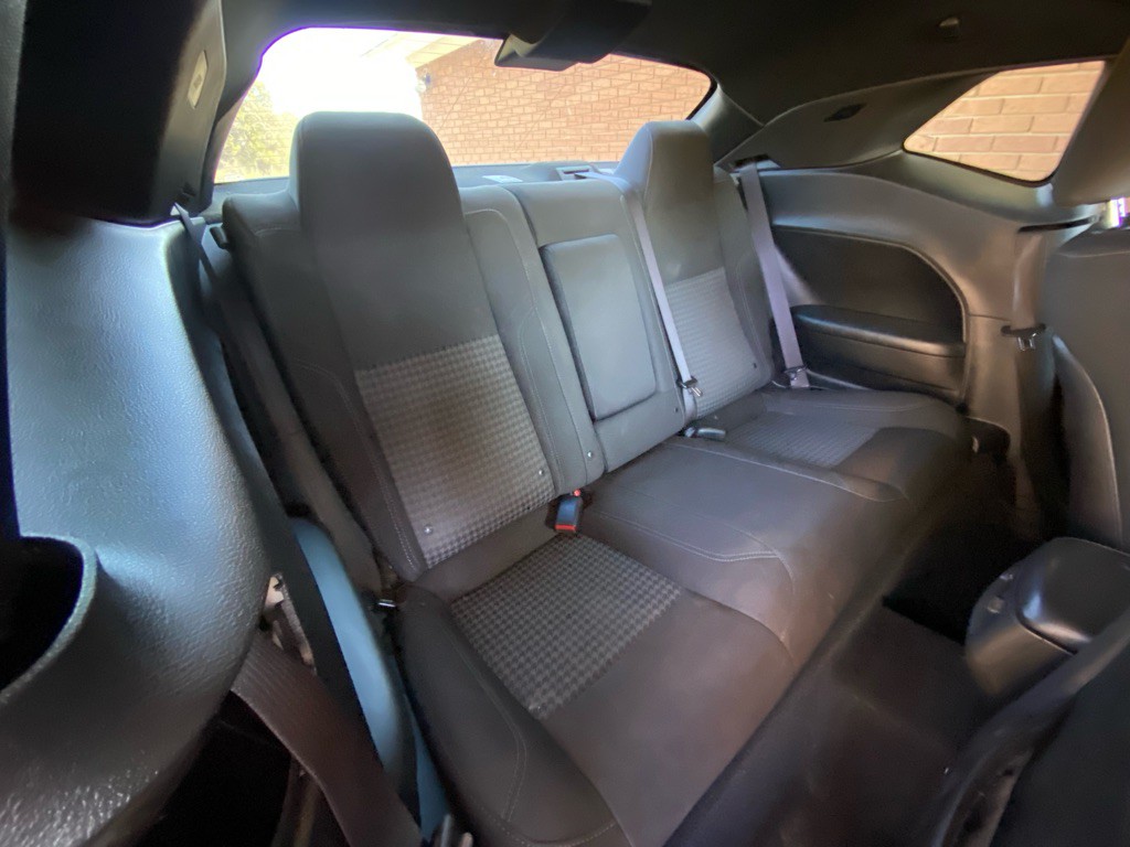 2019 Dodge Challenger Image 13