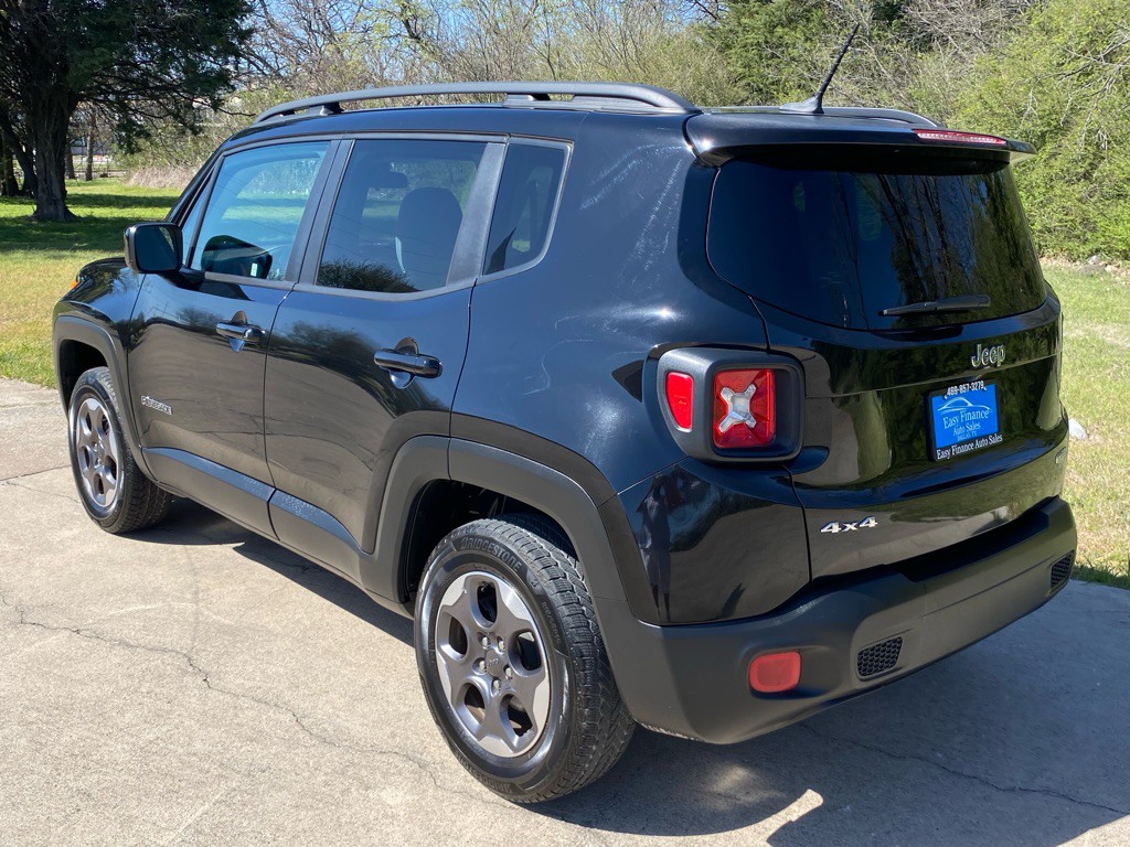 2017 Jeep Renegade Image 4