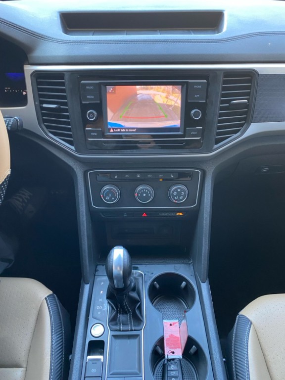 2022 Volkswagen Atlas Image 18