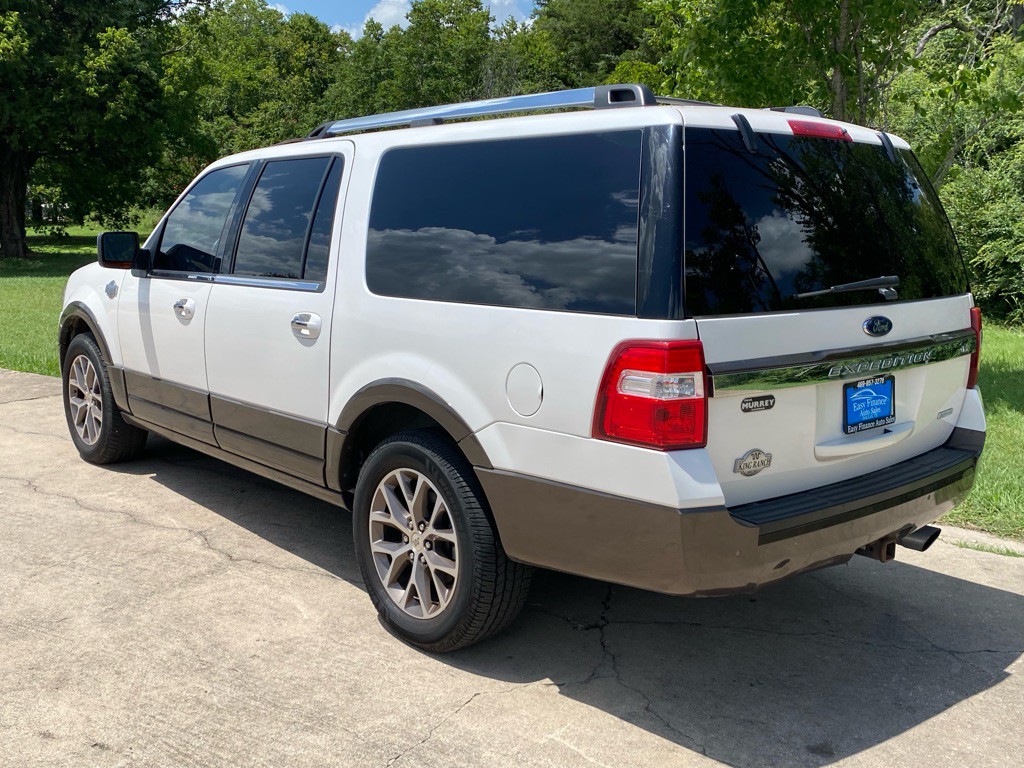 2017 Ford Expedition Image 4