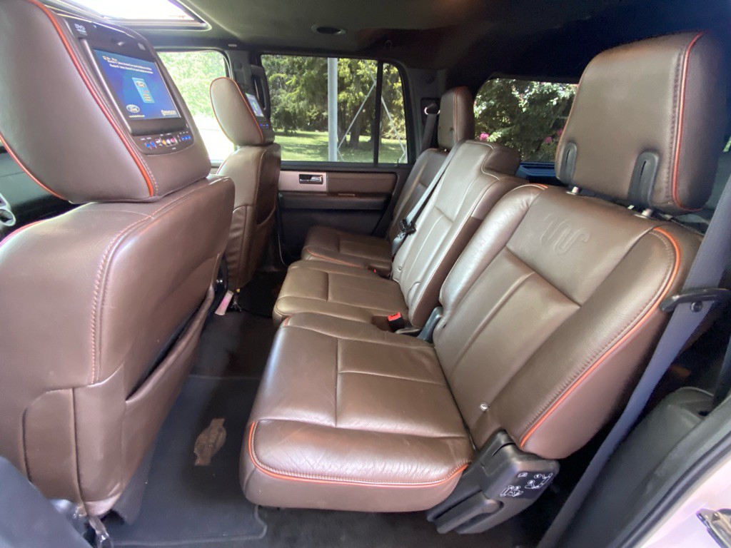2017 Ford Expedition Image 11