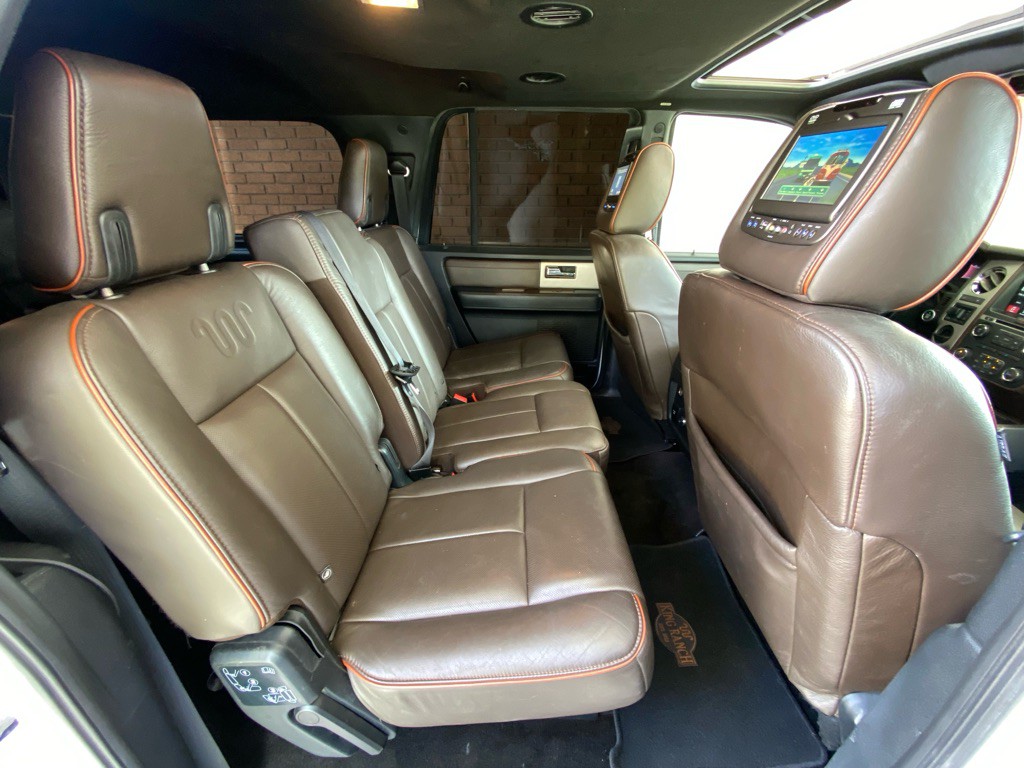 2017 Ford Expedition Image 13