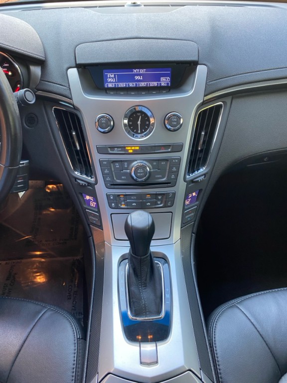 2011 Cadillac CTS Image 16