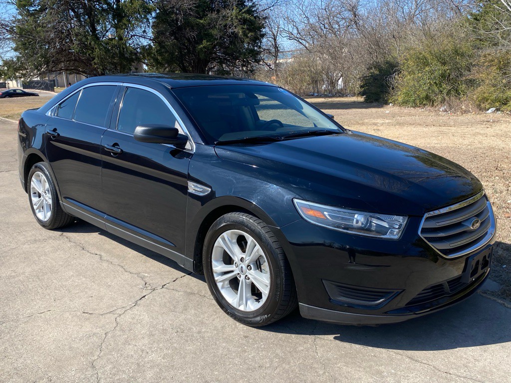 2016 Ford Taurus Image 3