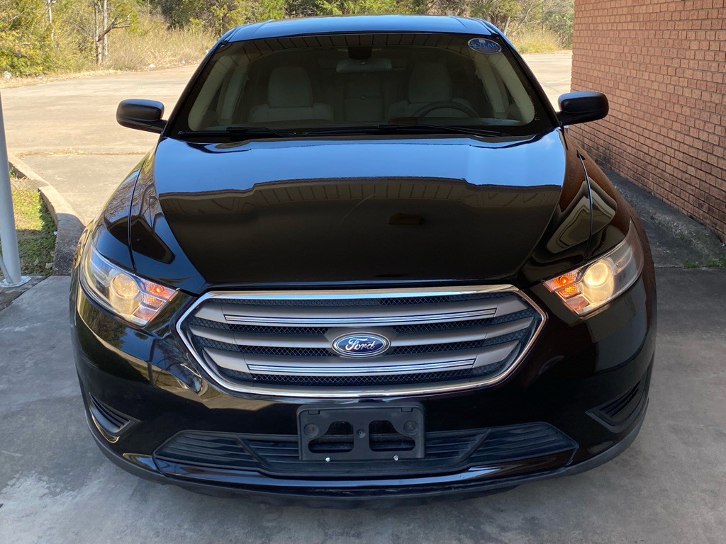 2016 Ford Taurus Image 17