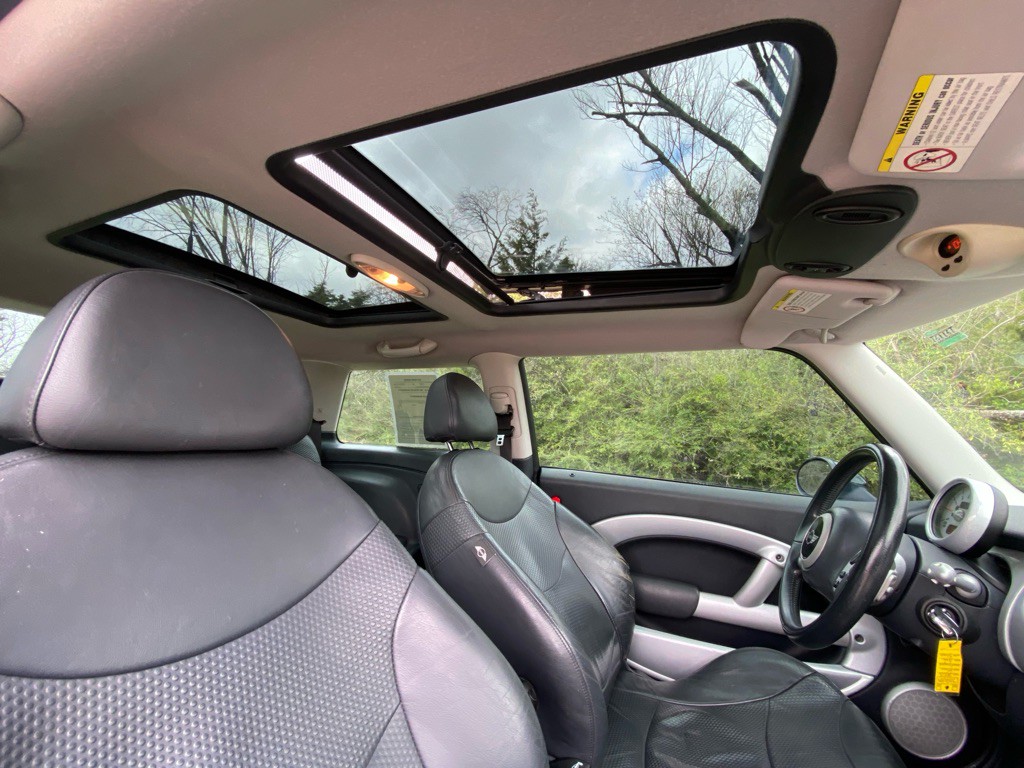 2003 MINI Cooper Image 15