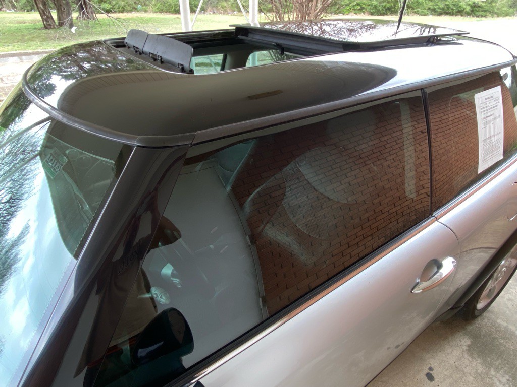 2003 MINI Cooper Image 16