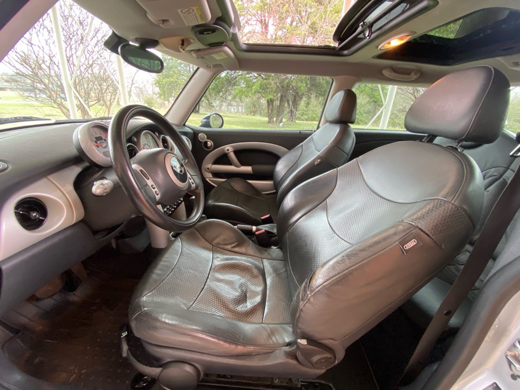 2003 MINI Cooper Image 17