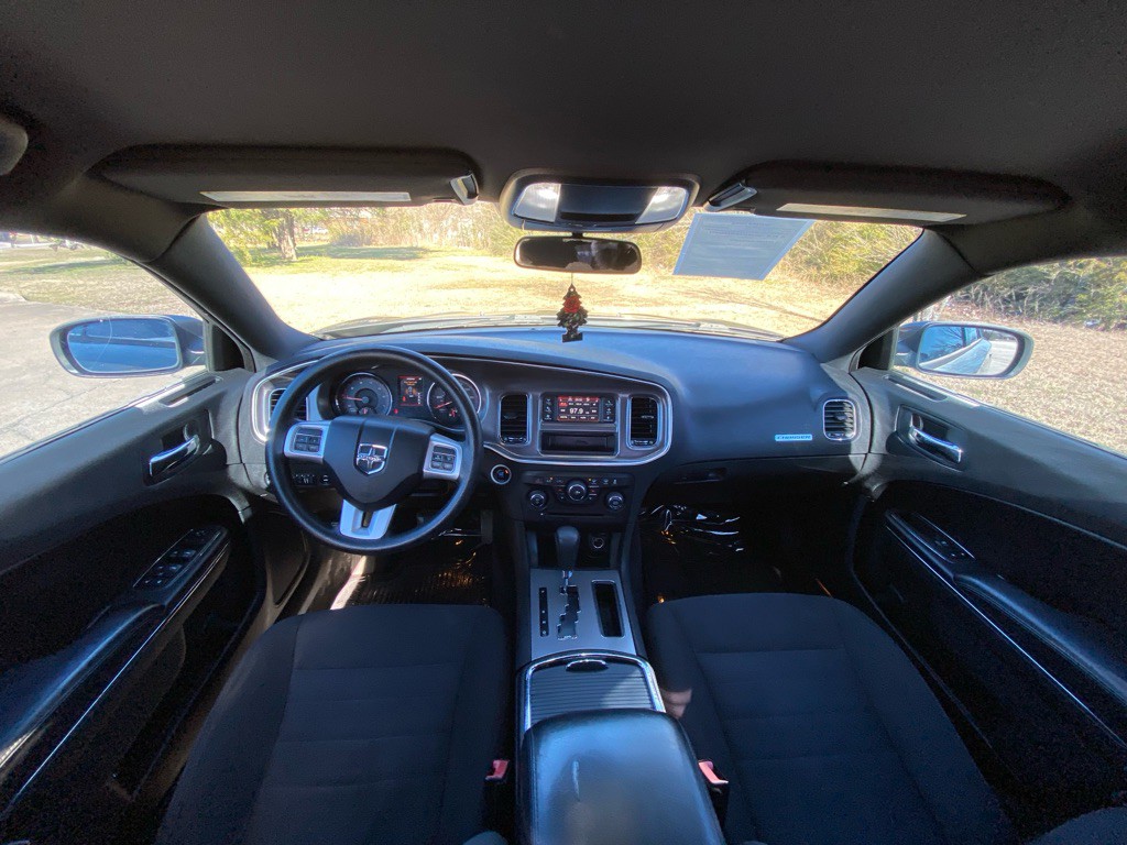 2012 Dodge Charger Image 8