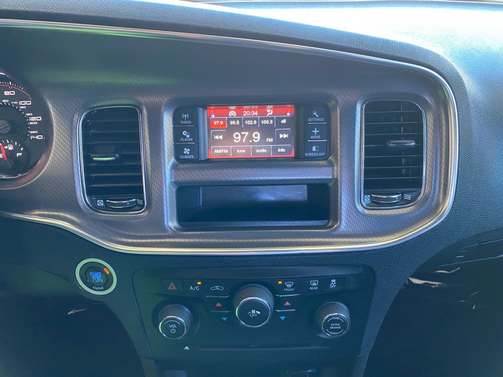 2012 Dodge Charger Image 17