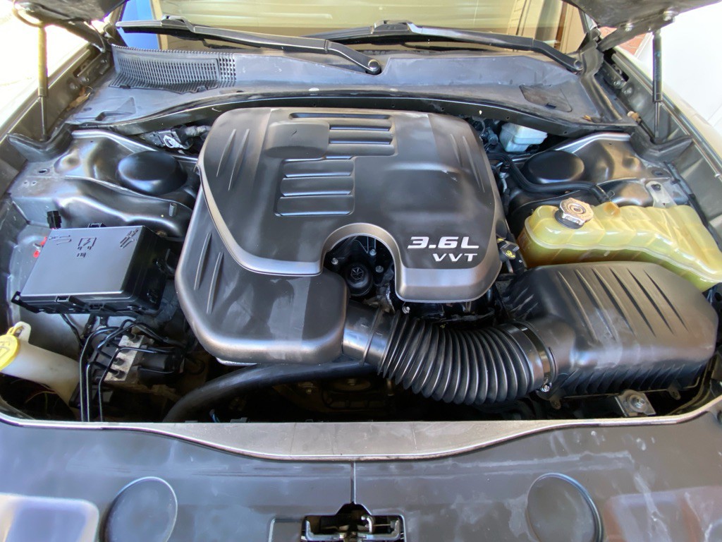 2012 Dodge Charger Image 20