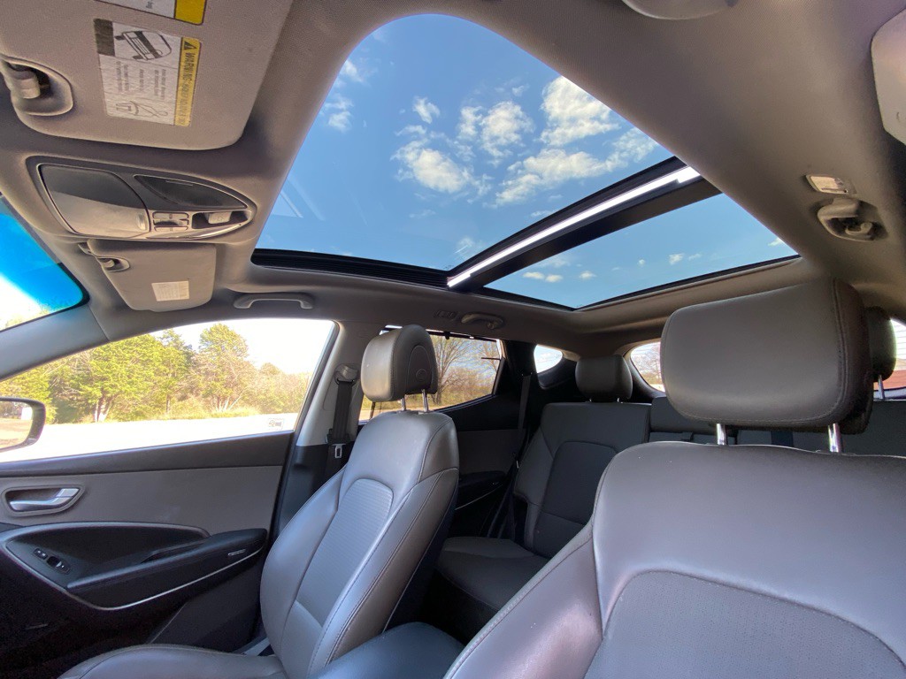 2013 Hyundai Santa Fe Image 8