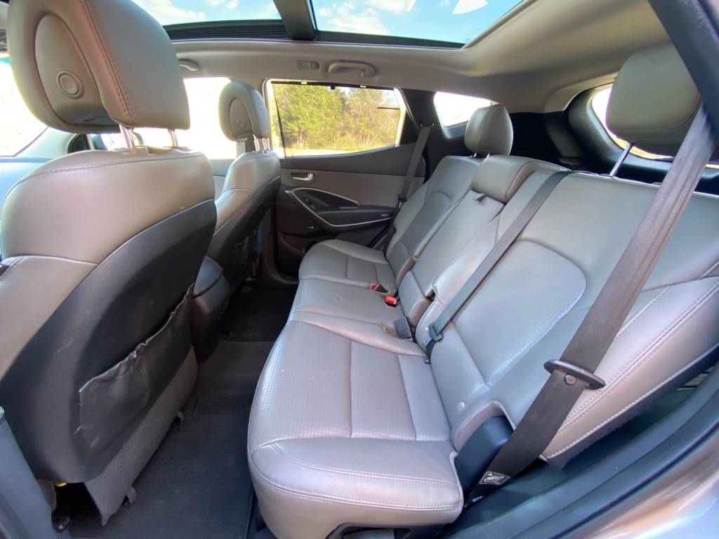 2013 Hyundai Santa Fe Image 10