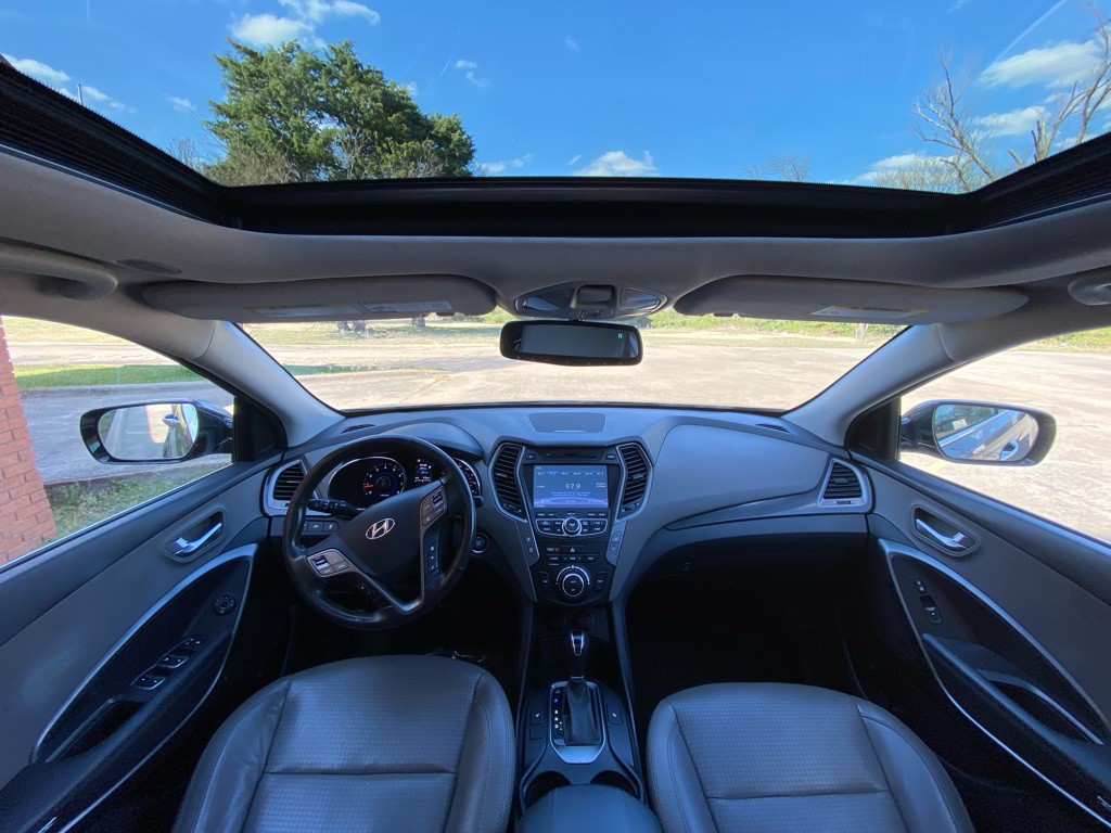 2013 Hyundai Santa Fe Image 14